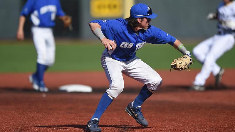 Liberty Holds Off Baseball, 7-5, on Sunday