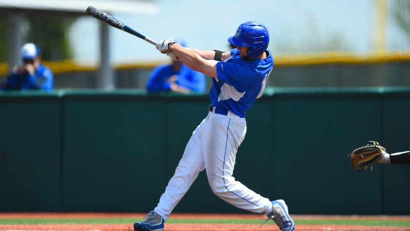 Baseball Splits Doubleheader at Wagner