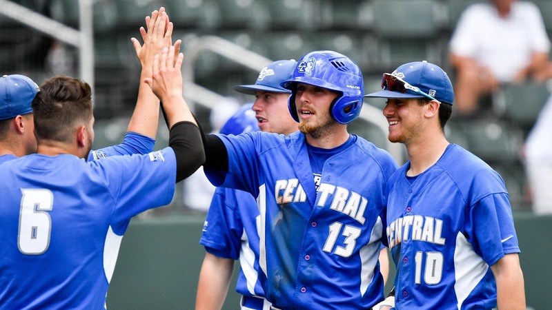 Baseball Season Ends in NCAA Regional; Falling 6-5 to Dallas Baptist University