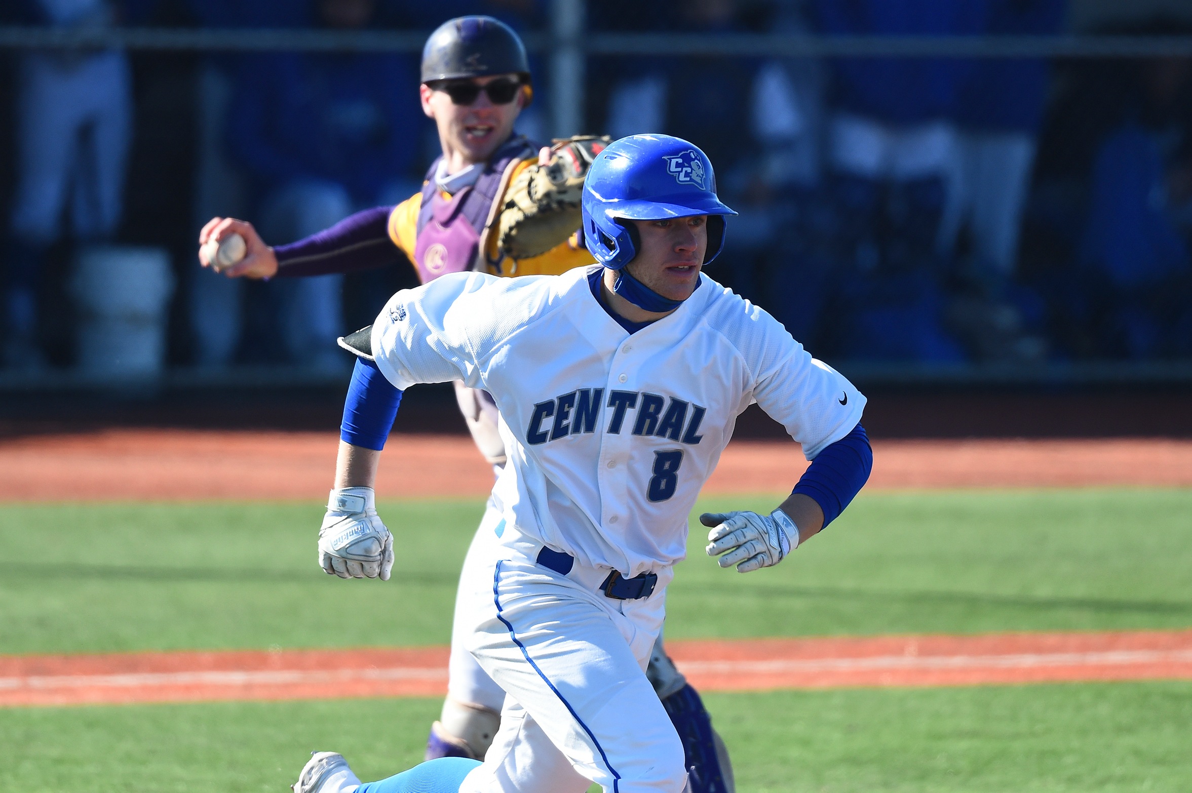 Baseball Falls to Fairfield in Extra Innings