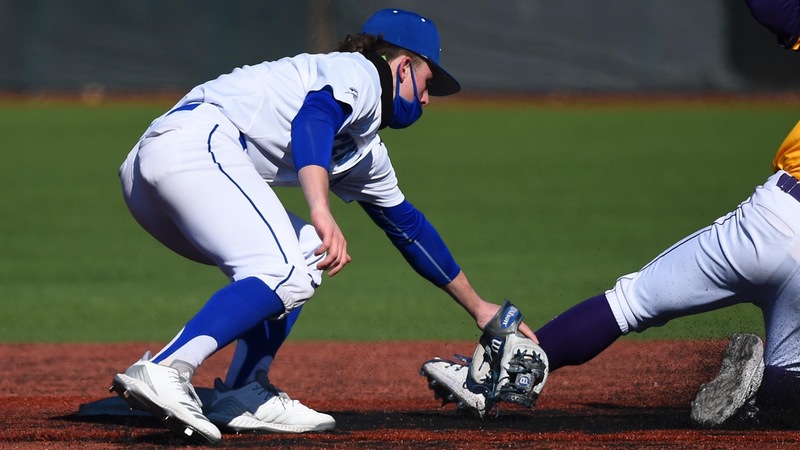 Baseball Takes Series Opener at LIU