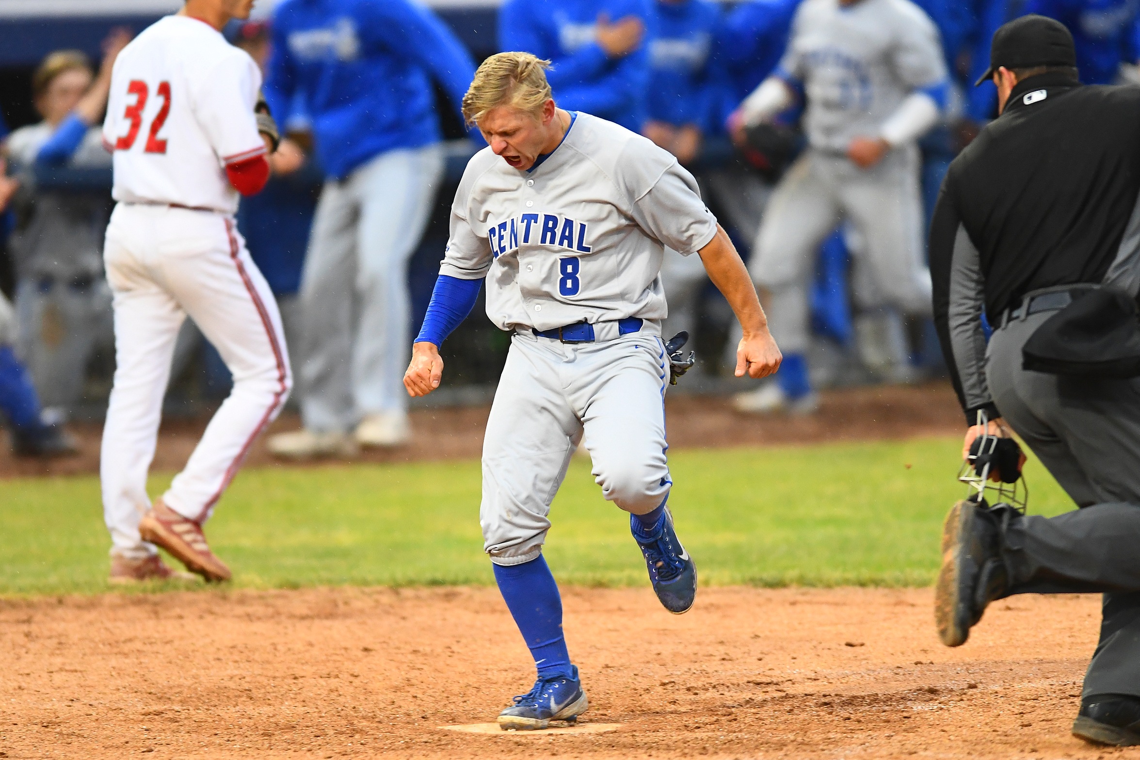 Baseball Advances to NEC Championship Game