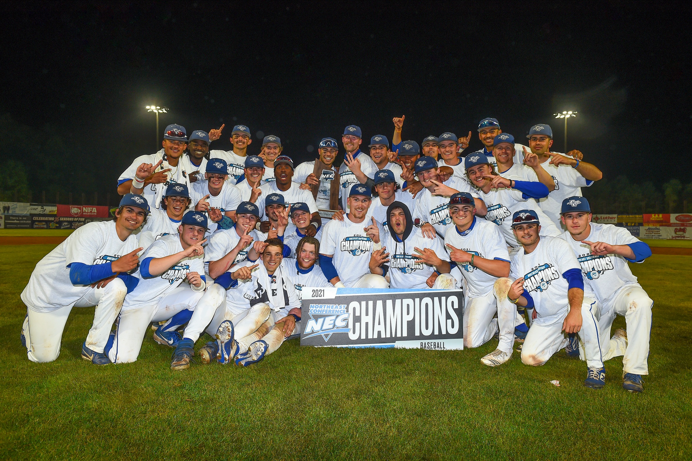 Baseball Wins Northeast Conference Championship Over Bryant, 5-2