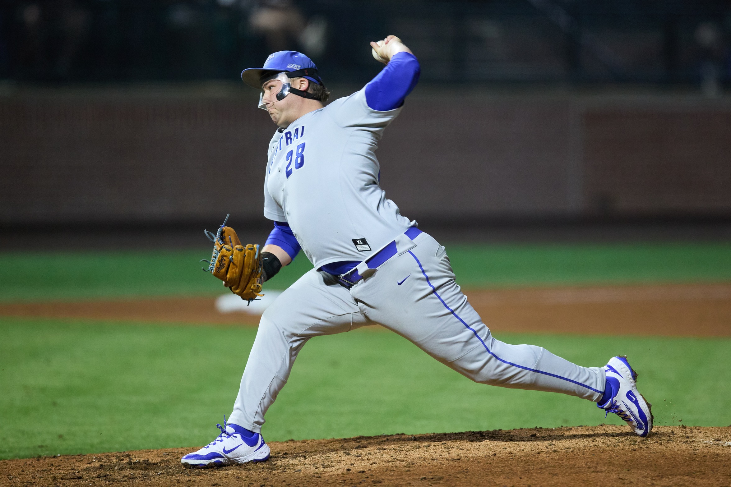 Baseball Wins in 12 innings at Stonehill