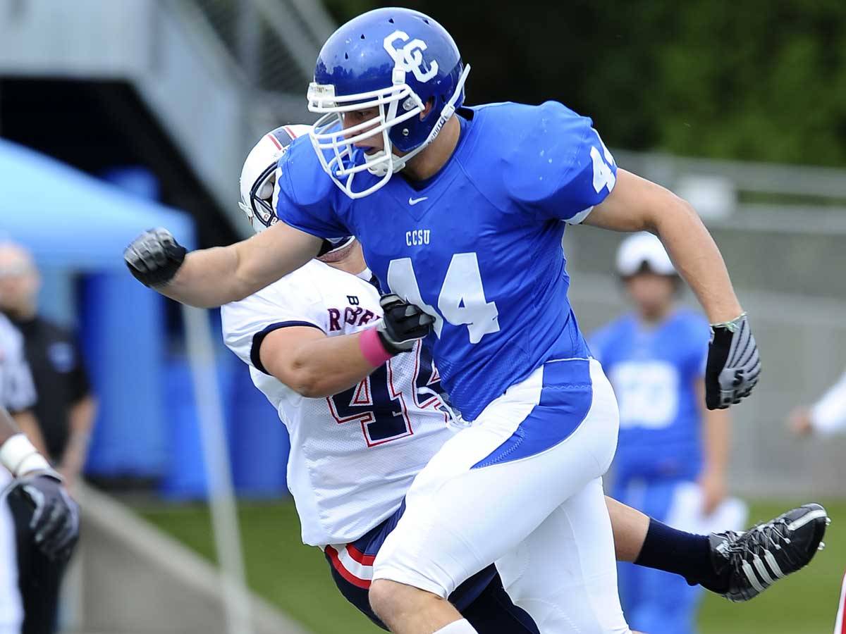 Football Preseason Camp Begins on August 8; Follow Every Day With Open Mac Online
