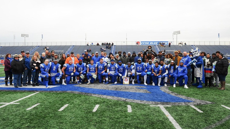 Football Wins Eighth Straight, Tops Robert Morris 42-14 on Saturday