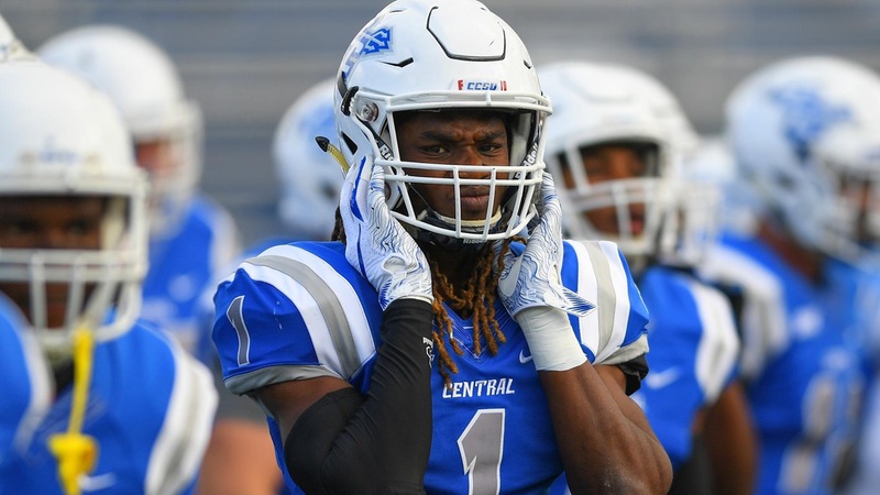 Exilhomme Named NEC Defensive Player of the Week on Monday