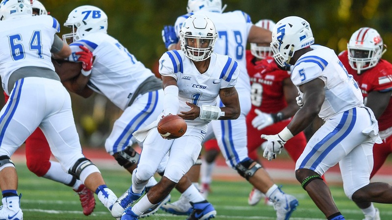 Football Wins Fourth Road Game, Moves to 5-1 With Win at Columbia