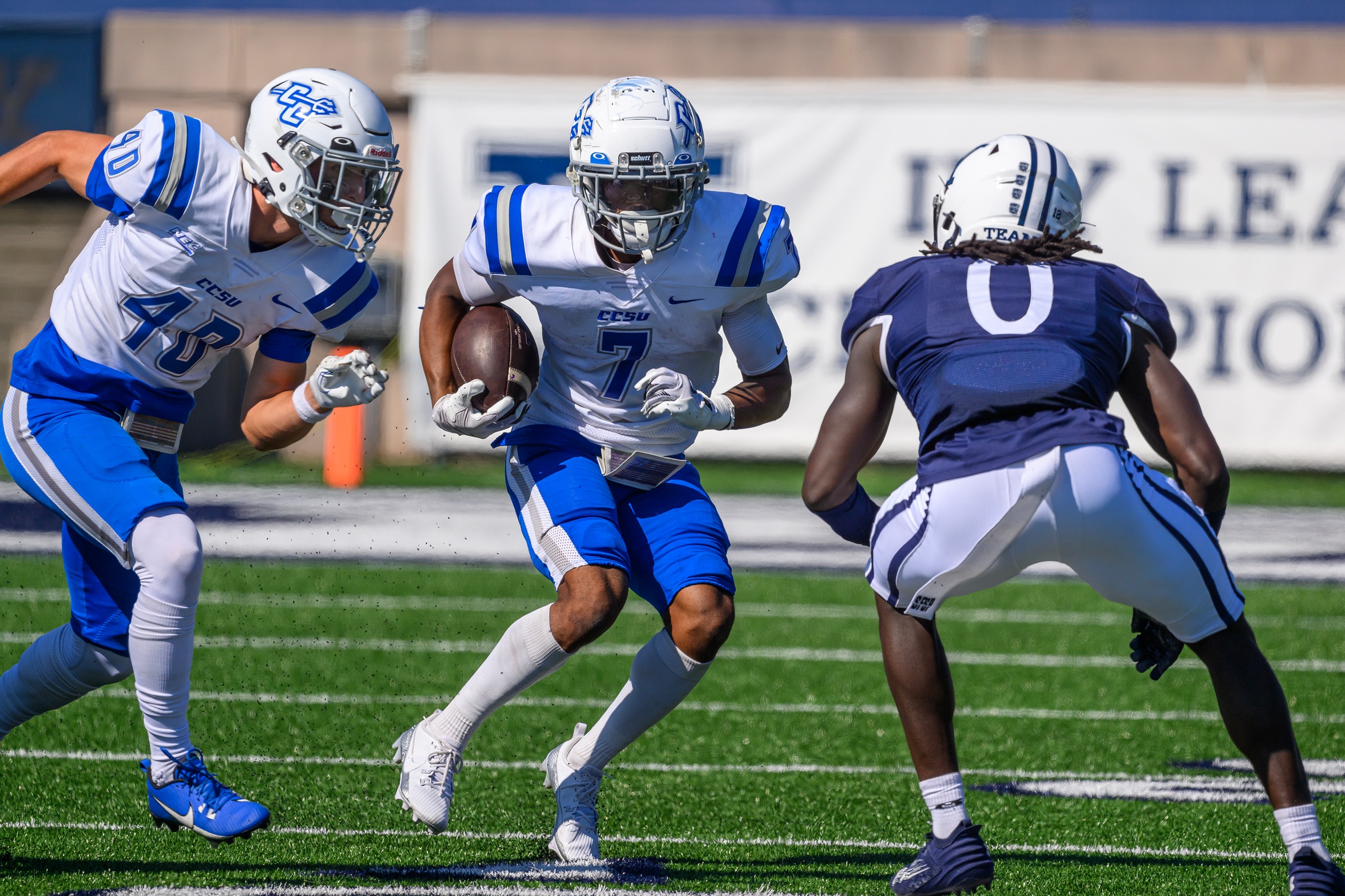 Elijah Howard tallied 215 all-purpose yards on Saturday at Yale, including 108 yards on the ground for his second 100+ rushing game of the season. (Photo: Steve McLaughlin)