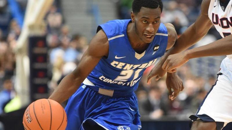 Men's Hoop Falls at Home to League-Leader St. Francis Brooklyn