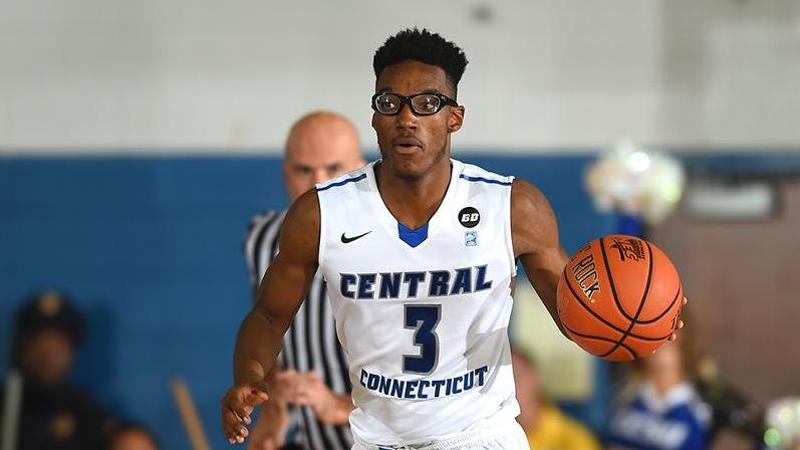 Men's Basketball Concludes Four-Game Road Swing at Sacred Heart Saturday