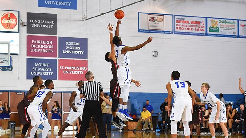 Men's Basketball Opens Practice for 2017-18