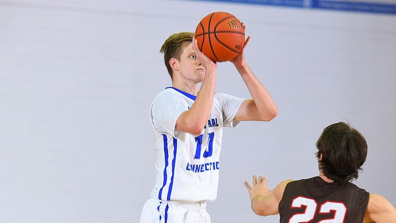 Nehls' 20 Points Helps Men's Basketball Hold Off LIU Brooklyn, 61-52