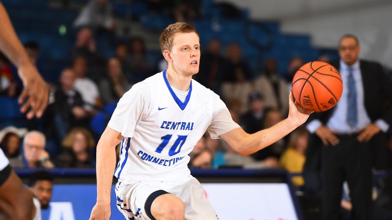Men's Basketball Rallies, Falls in Overtime at Saint Francis U