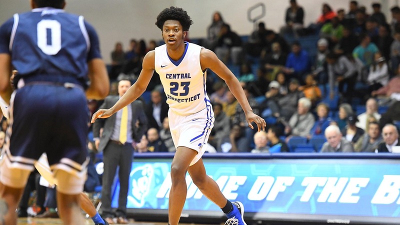 Men's Basketball Hosts Hartford to Open Season Tuesday