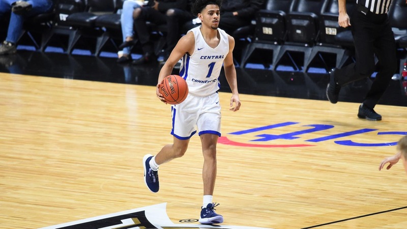 Men's Basketball Takes on Sacred Heart Wednesday
