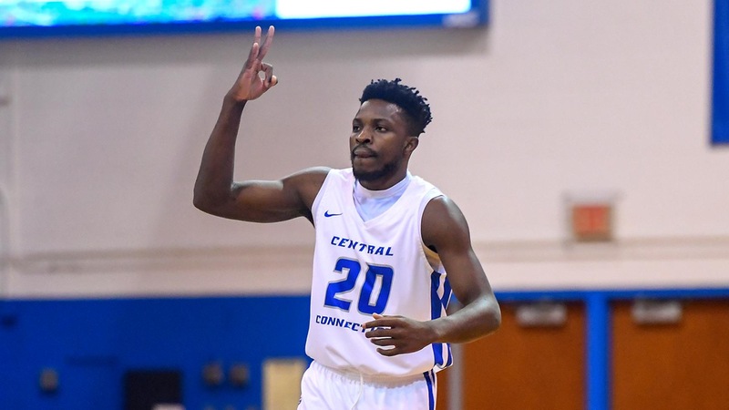 Men's Basketball Falls Behind Late at LIU, Falling 87-74