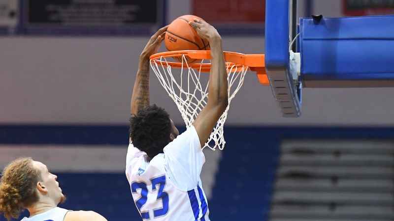 Men's Basketball Held Off at Saint Francis U, 62-59