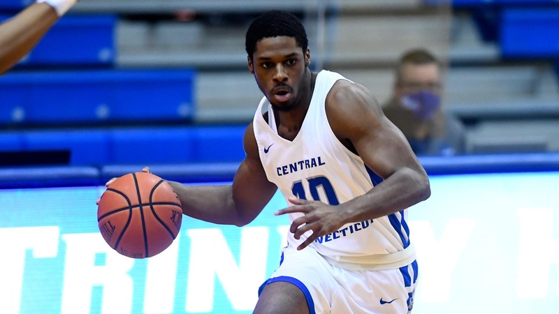 LIU Holds Off Men's Basketball, 81-79, on Sunday
