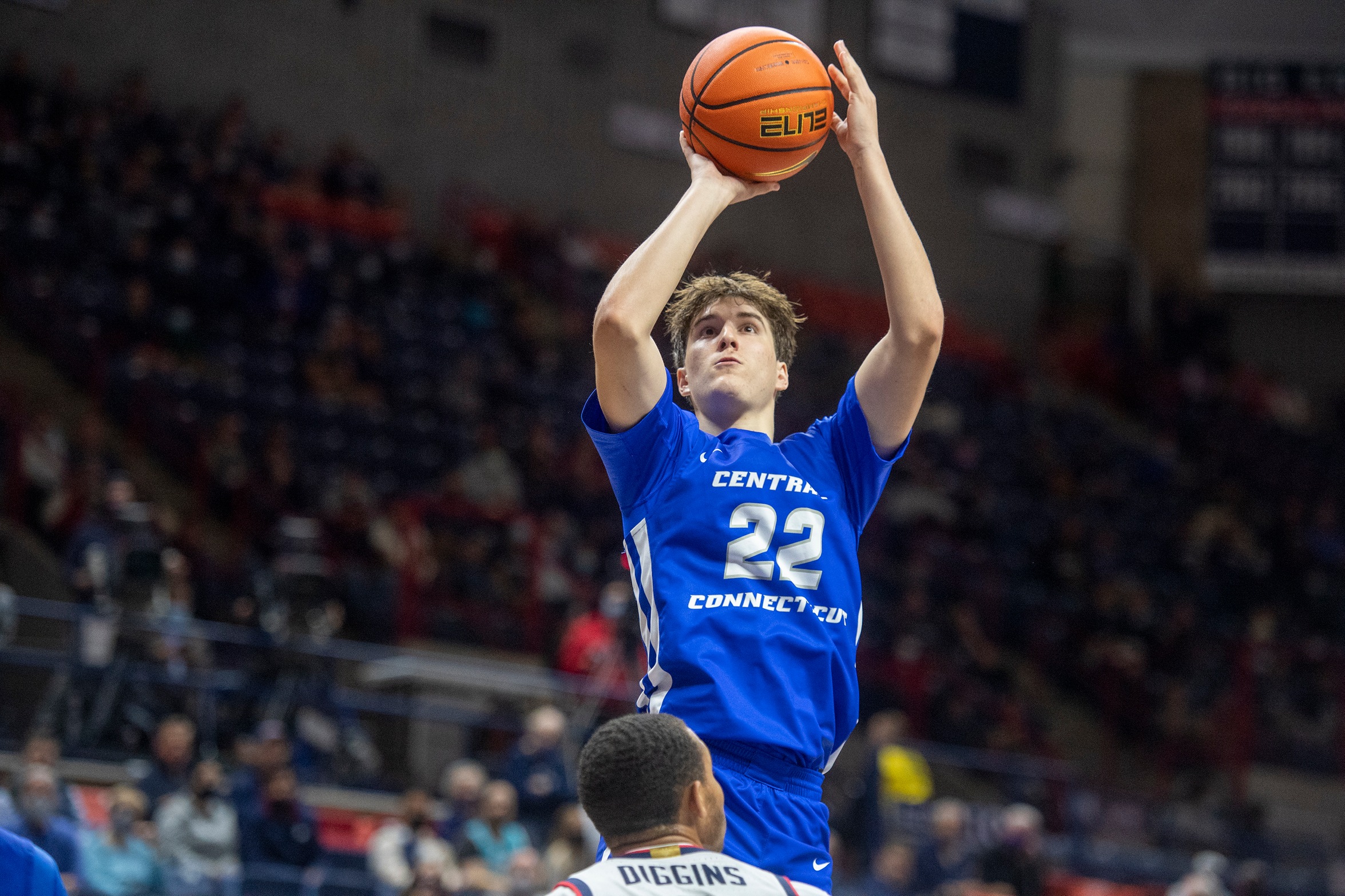 Men's Basketball Pushes NC State Before Falling in Second Half