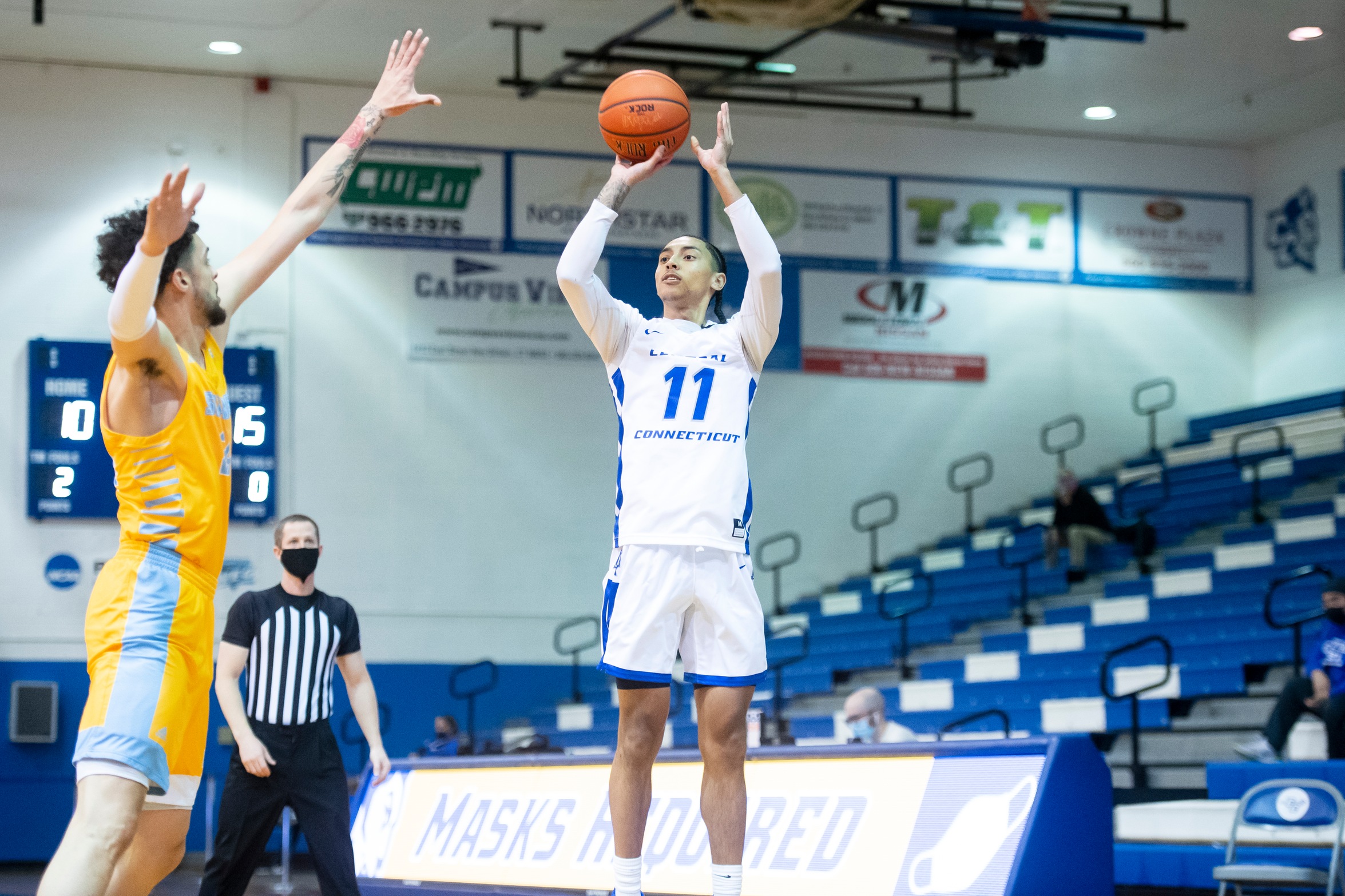 Men's Basketball Holds Off Merrimack for 60-57 Win