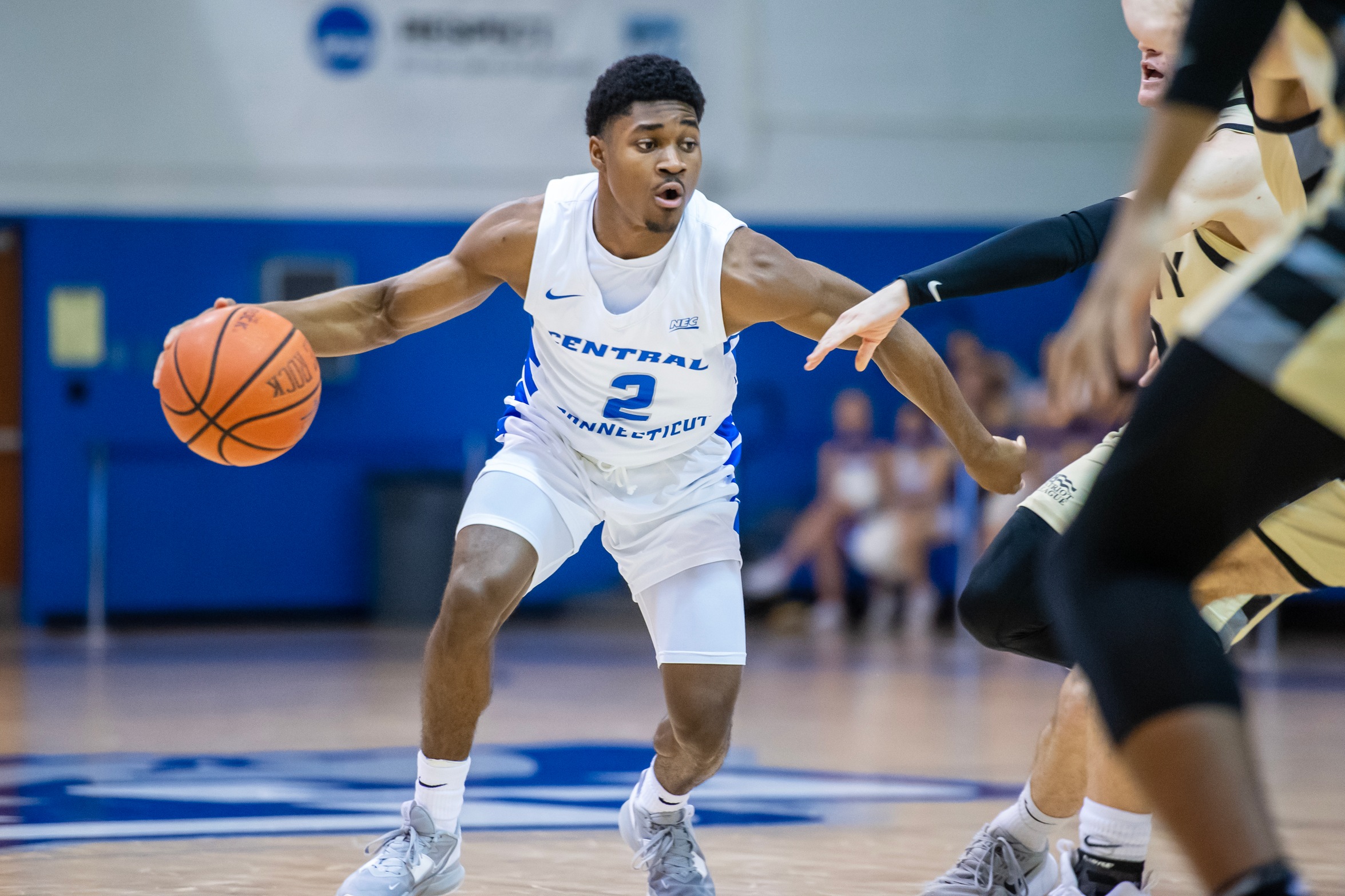 Davonte Sweatman scored 12 points with 5 assists at Hartford (Steve McLaughlin Photography)