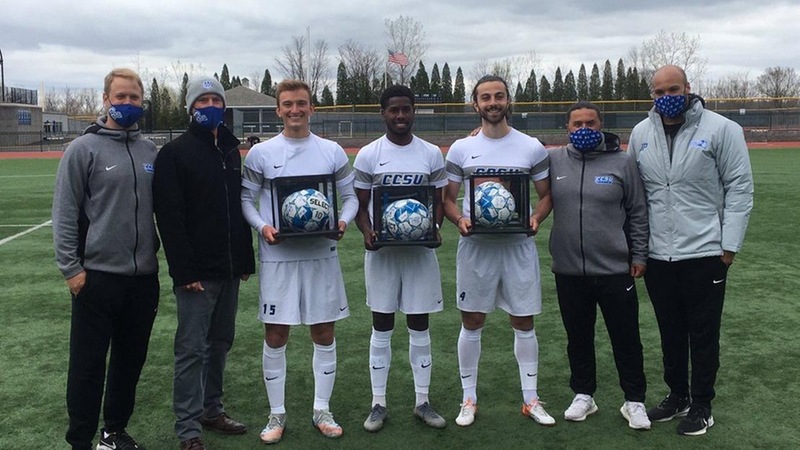 Men's Soccer Falls to Sacred Heart in Season Finale