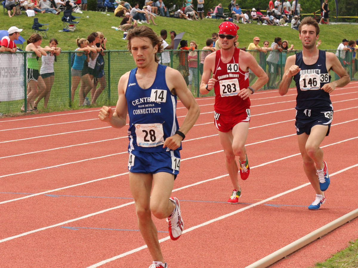 Men's Track Competes at IC4A Championships