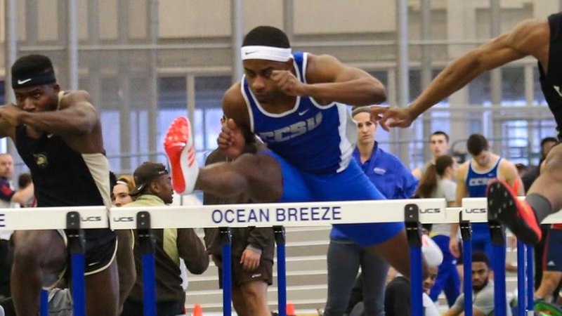 Alston Takes Gold, Grudzwick Breaks 800m School Record at New England Championships
