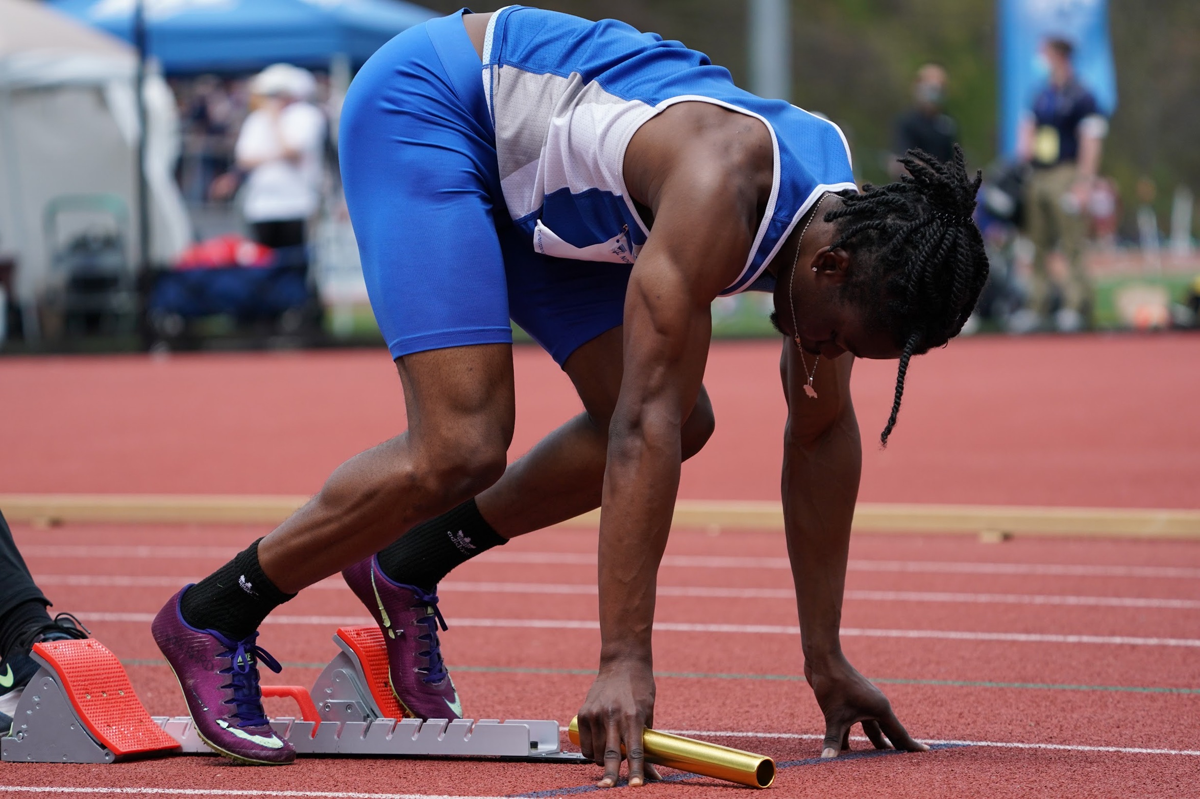 Men's Track and Field Dash for Top Ten Finishes at David Hemery Valentine Invite