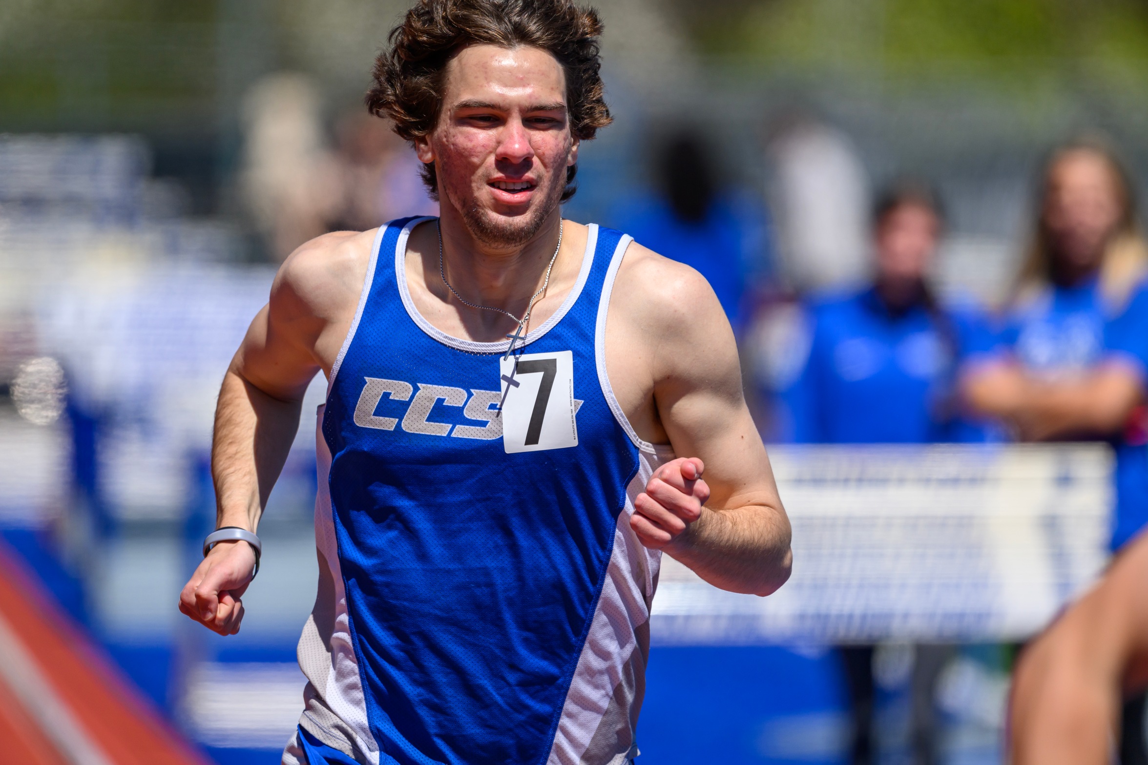 Chris Abbey won the Wilton Wright Invitational 1500m, leading a Blue Devil sweep of the top three spots. (Photo: Steve McLaughlin)