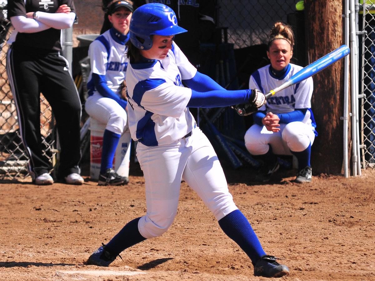 Blue Devils Collect First Win of 2009, Defeat Niagara in Extra Innings at Mason Invitational