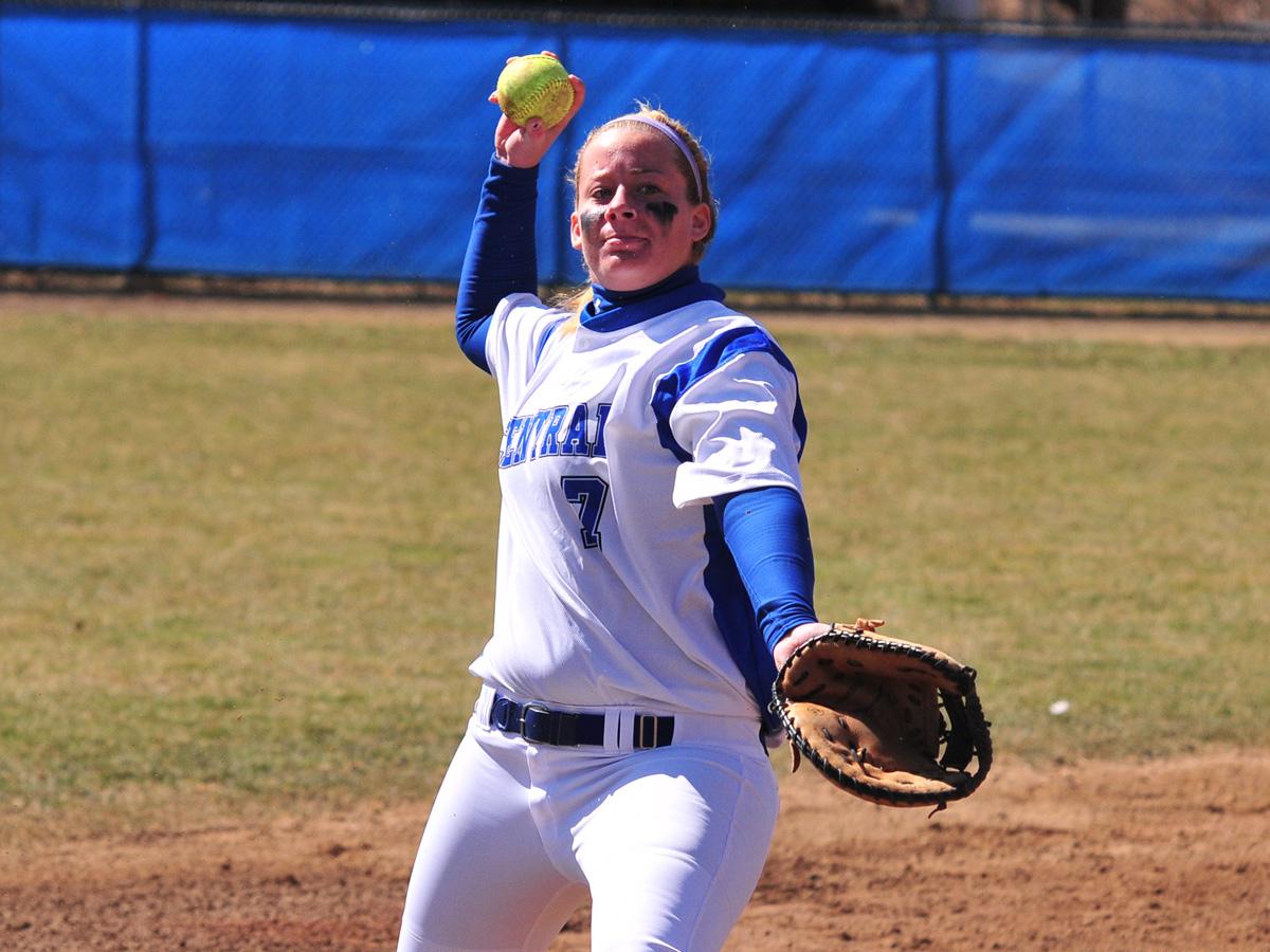 Softball Splits Pair of Games at Capital Classic