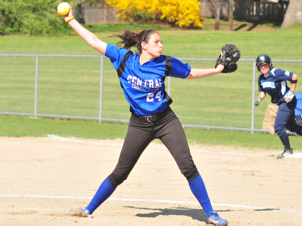 Softball Splits Doubleheader with Manhattan in New Britain