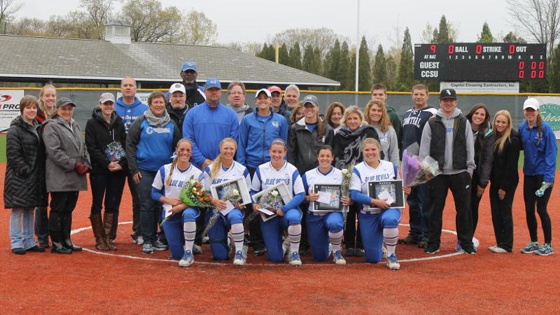 Softball Splits Doubleheader Against Sacred Heart on Senior Day Sunday