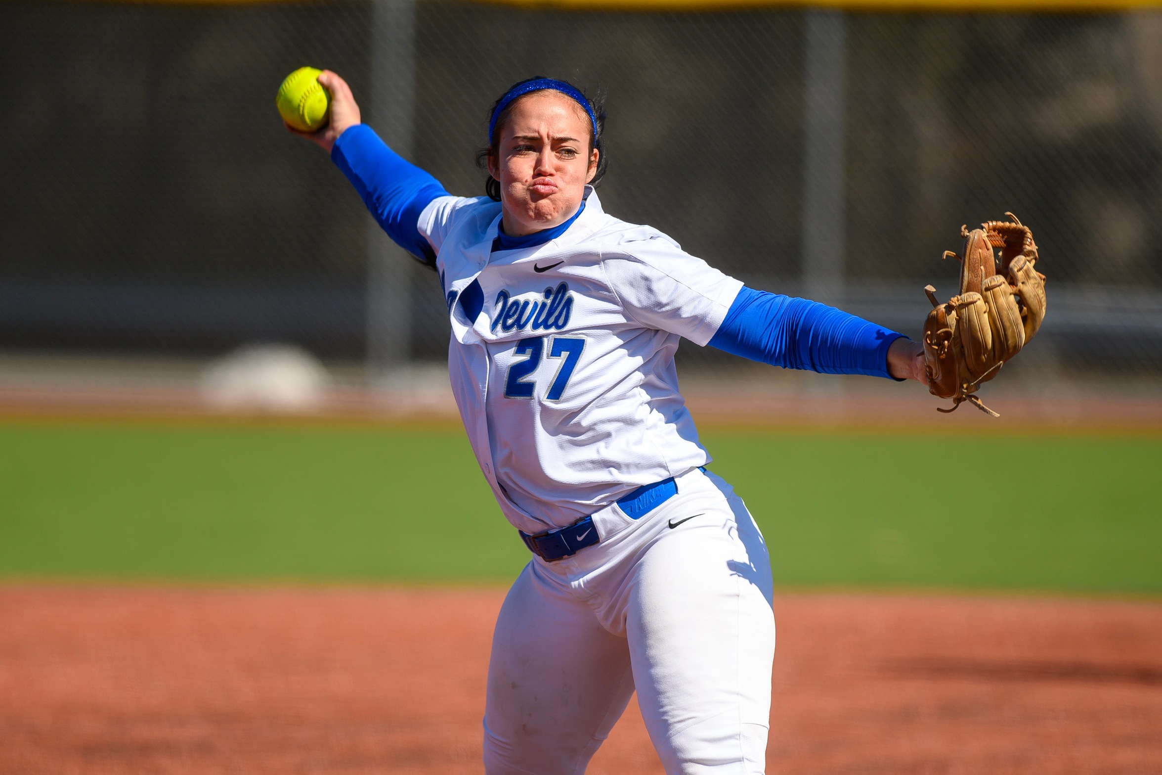 CCSU Softball Holds On To Top Fairfield, 5-4