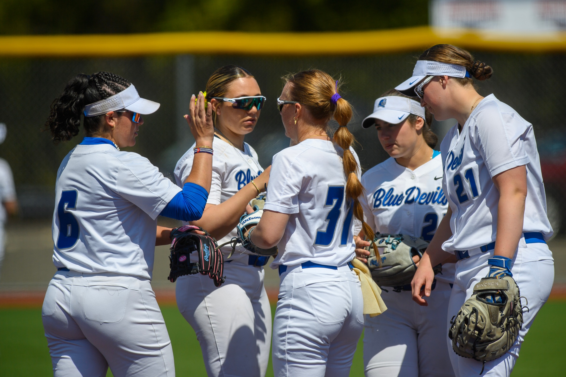 Softball Falls To UMass Lowell In Towson Tournament Finale