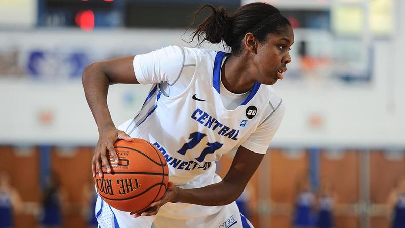 Women's Hoop Drops Season Opener To Vermont, 79-63