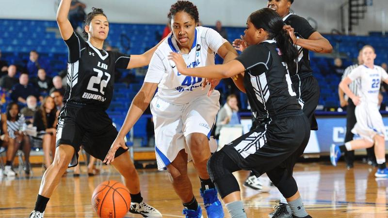Last Second Shot Sinks Women's Basketball, 64-63
