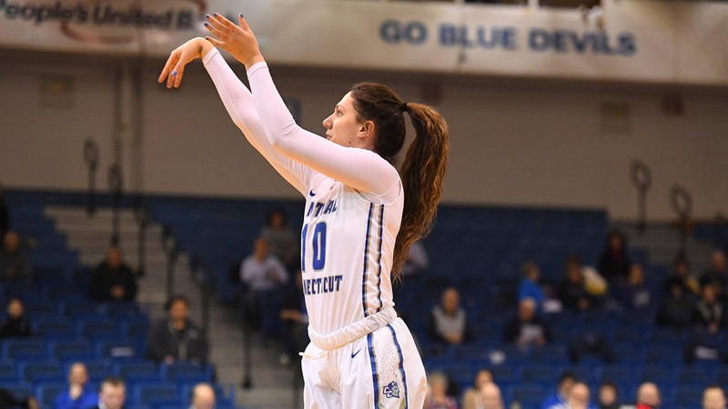 Women's Basketball Falls to SFU 83-68 Saturday