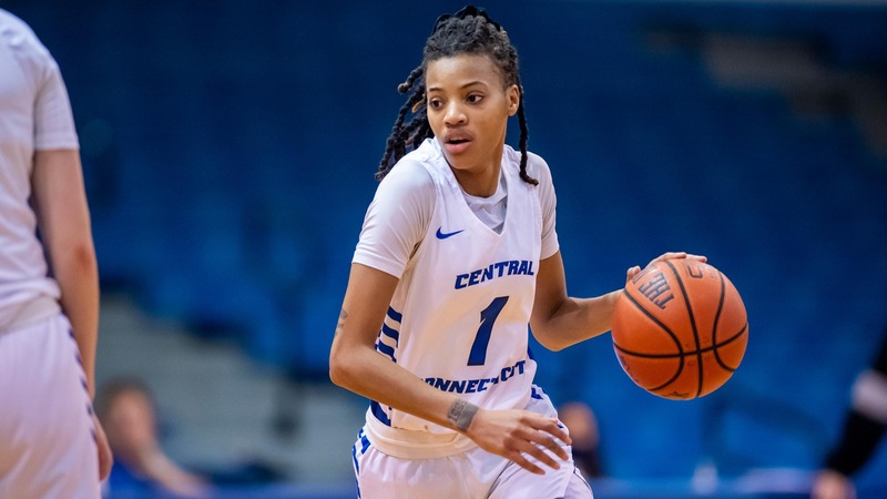 Women's Basketball Defeated at Quinnipiac