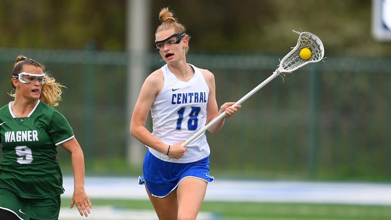 CCSU Falls at Iona 17-7