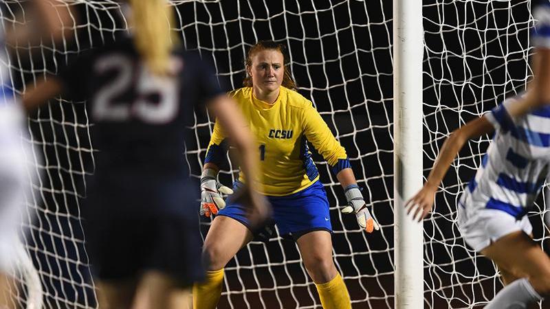 Women's Soccer Falls at St. John's in Overtime, 1-0