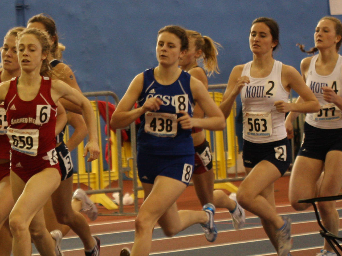 Women's Track Finishes 15th at Albany Great Dane Classic