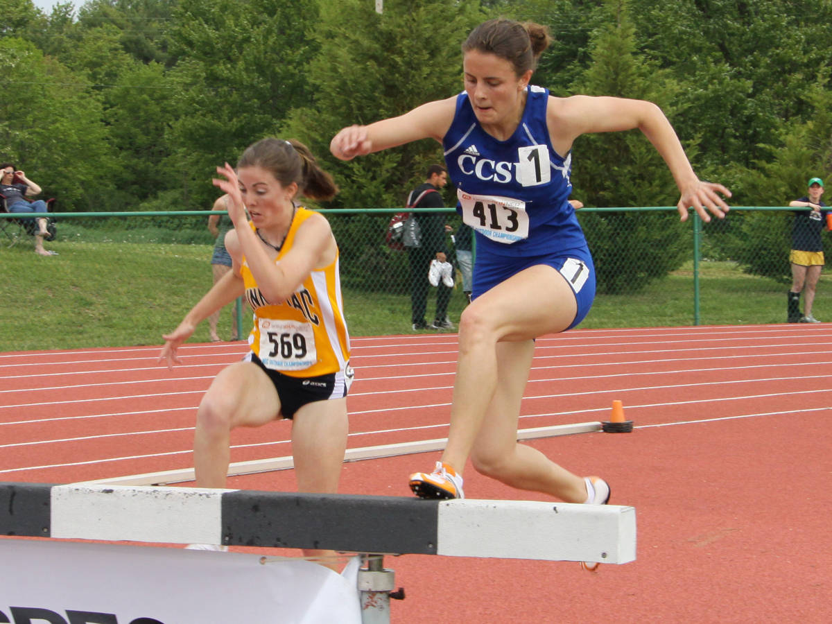 Women's Track in Action at New England Championships