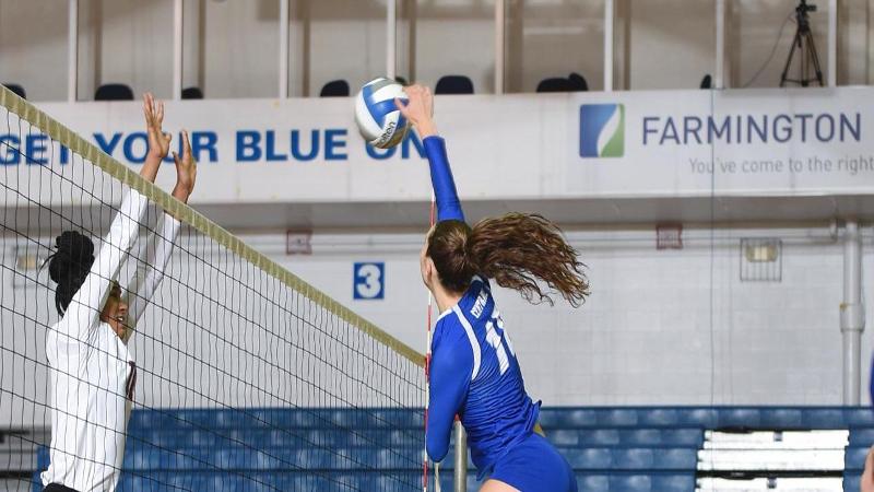 Volleyball Falls in Two Matches at Brown Invitational