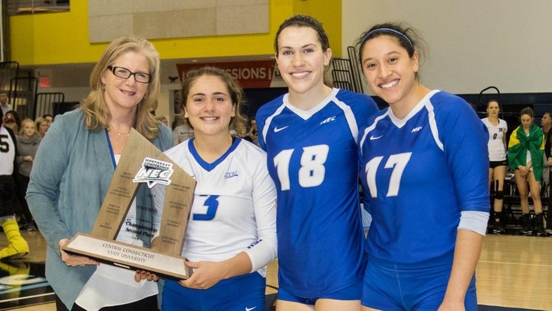 Volleyball Falls 3-2 in NEC Championship to LIU Brooklyn